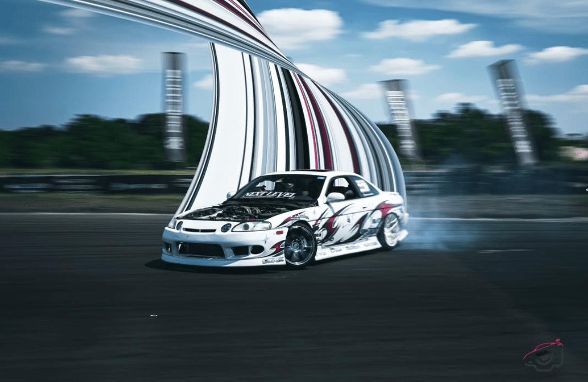 Soarer drifting on track